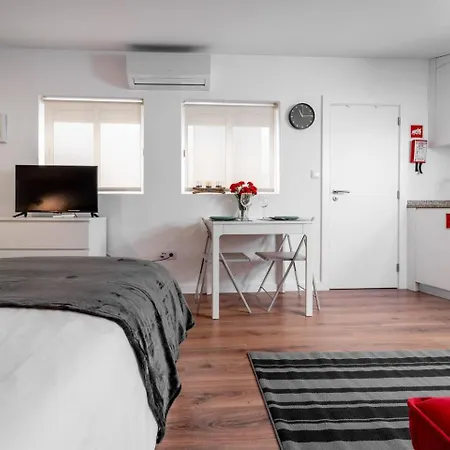 Appartement Praca Velha Ii - Estudio No Centro De *